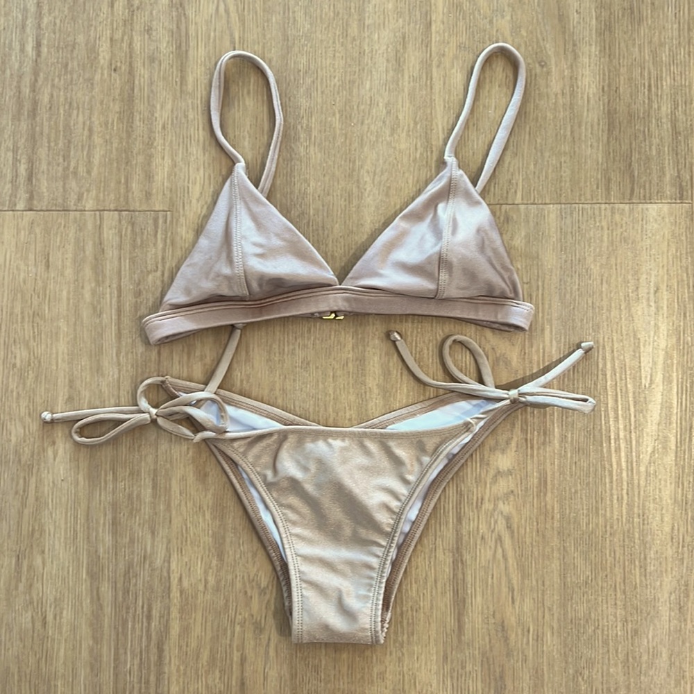 Frankie Swim Satin Champagne / Metallic Nude Bikini (AU 6)